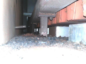 chain-rail-support-corrosion